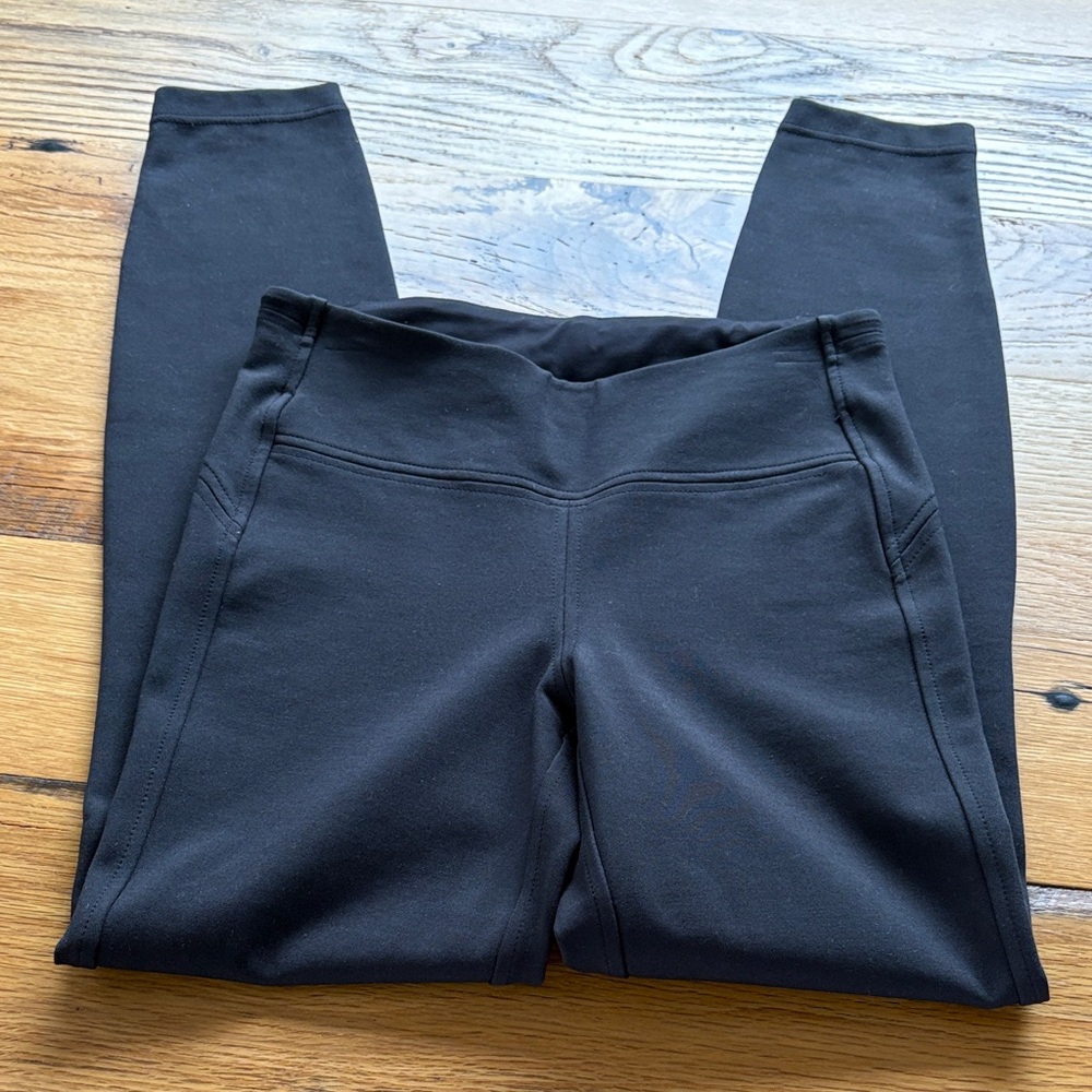 lululemon athletica Black Leggings - Size 6
